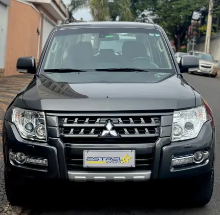 MITSUBISHI PAJERO 3.2 HPE 4X4 7 LUGARES 16V TURBO INTERCOOLER DIESEL 4P AUTOMÁTICO