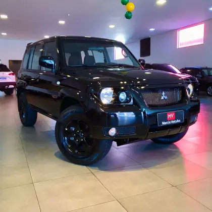 MITSUBISHI PAJERO TR4 2.0 4X4 16V 140CV FLEX 4P AUTOMÁTICO MITSUBISHI PAJERO TR4 2.0 4X4 16V 140CV FLEX 4P AUTOMÁTICO