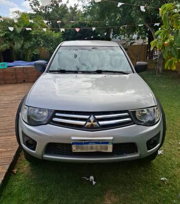 MITSUBISHI L200 TRITON 3.2 GL 4X4 CD 16V TURBO INTERCOLER DIESEL 4P MANUAL