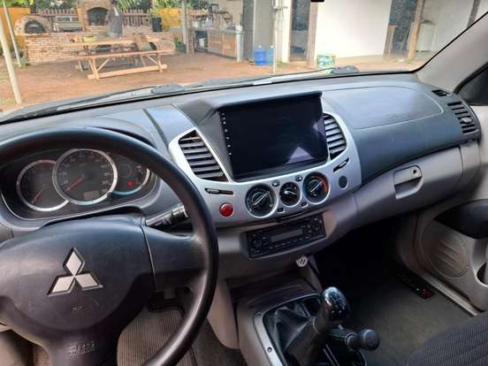 MITSUBISHI-L200 TRITON-3.2 GL 4X4 CD 16V TURBO INTERCOLER DIESEL 4P MANUAL MITSUBISHI-L200 TRITON-2014
