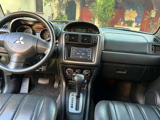 MITSUBISHI-PAJERO TR4-2.0 4X4 16V 140CV FLEX 4P AUTOMÁTICO MITSUBISHI-PAJERO TR4-2014