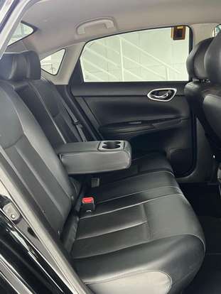 NISSAN-SENTRA-2019