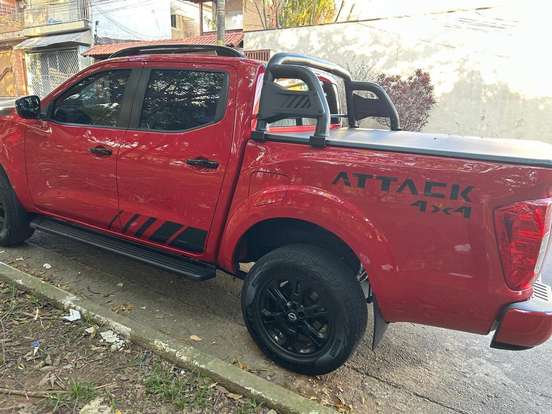 NISSAN-FRONTIER-2023