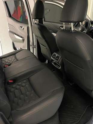 NISSAN-FRONTIER-2.3 16V TURBO DIESEL PLATINUM CD 4X4 AUTOMÁTICO NISSAN-FRONTIER-2024
