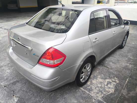 NISSAN-TIIDA-1.8 SEDAN 16V FLEX 4P MANUAL NISSAN-TIIDA-2011