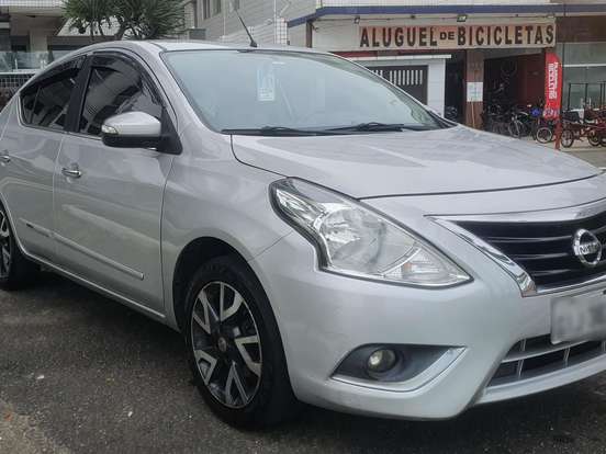 NISSAN-VERSA-1.6 16V FLEXSTART UNIQUE 4P XTRONIC NISSAN-VERSA-2017