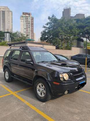 NISSAN-XTERRA-2004