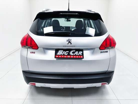 PEUGEOT-2008-2017