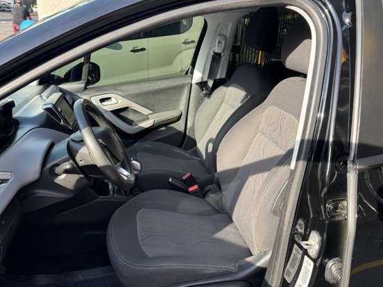 PEUGEOT-208-1.2 ACTIVE PACK 12V FLEX 4P MANUAL PEUGEOT-208-2016