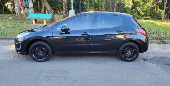 PEUGEOT-308-2013