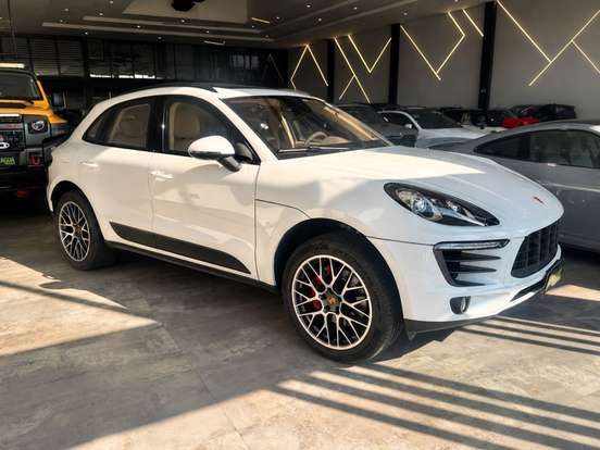 PORSCHE-MACAN-3.0 S 24V V6 GASOLINA 4P AUTOMÁTICO PORSCHE-MACAN-2014