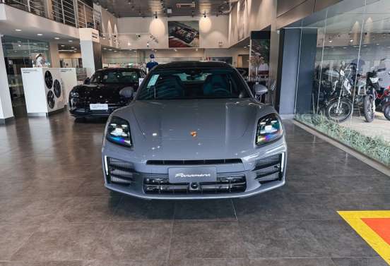 PORSCHE-PANAMERA-2025