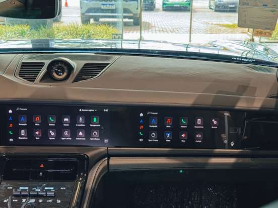 PORSCHE-PANAMERA-2025