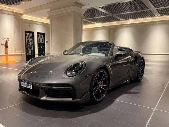 PORSCHE-911-2021
