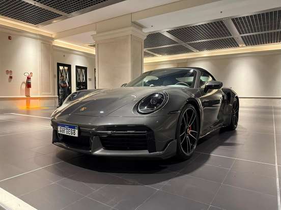 PORSCHE-911-2021