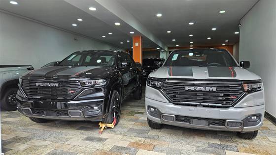 RAM RAMPAGE 2.0 HURRICANE 4 TURBO FLEX R/T 4X4 AUTOMÁTICO