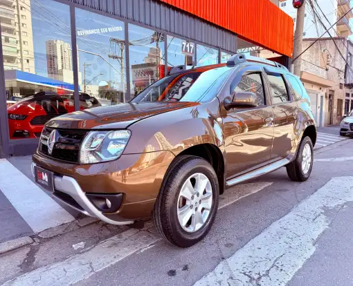 RENAULT-DUSTER-2.0 DYNAMIQUE 4X2 16V FLEX 4P AUTOMÁTICO RENAULT-DUSTER-2016