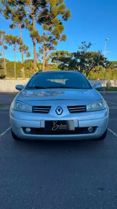 RENAULT MEGANE 1.6 DYNAMIQUE GRAND TOUR 16V FLEX 4P MANUAL RENAULT MEGANE 1.6 DYNAMIQUE GRAND TOUR 16V FLEX 4P MANUAL