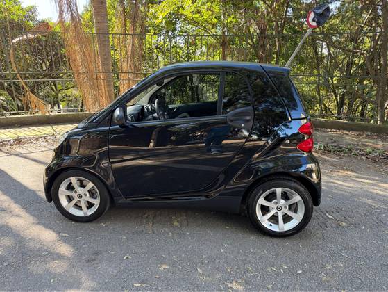 SMART FORTWO 1.0 MHD COUPÉ 3 CILINDROS 12V GASOLINA 2P AUTOMÁTICO