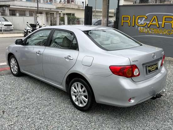 TOYOTA-COROLLA-2.0 XEI 16V FLEX 4P AUTOMÁTICO TOYOTA-COROLLA-2011