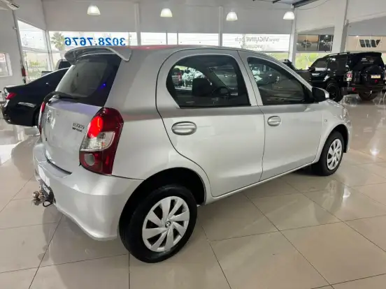 TOYOTA-ETIOS-1.3 X 16V FLEX 4P MANUAL TOYOTA-ETIOS-2020