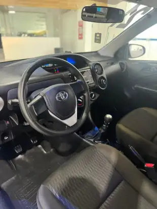 TOYOTA-ETIOS-2020