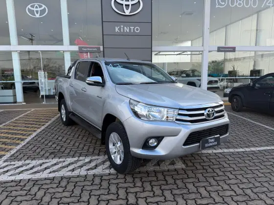 TOYOTA HILUX 2.8 SRV 4X4 CD 16V DIESEL 4P AUTOMÁTICO TOYOTA HILUX 2.8 SRV 4X4 CD 16V DIESEL 4P AUTOMÁTICO