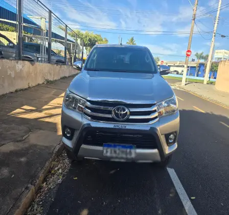 TOYOTA HILUX 2.8 SRV 4X4 CD 16V DIESEL 4P AUTOMÁTICO