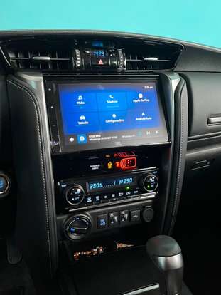 TOYOTA-HILUX SW4-2025