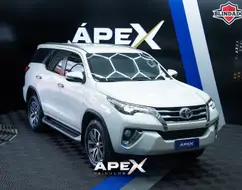 TOYOTA HILUX SW4 2.8 SRX 4X4 7 LUGARES 16V TURBO INTERCOOLER DIESEL 4P AUTOMÁTICO TOYOTA HILUX SW4 2.8 SRX 4X4 7 LUGARES 16V TURBO INTERCOOLER DIESEL 4P AUTOMÁTICO