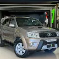 TOYOTA HILUX SW4 3.0 SRV 4X4 7 LUGARES 16V TURBO INTERCOOLER DIESEL 4P AUTOMÁTICO TOYOTA HILUX SW4 3.0 SRV 4X4 7 LUGARES 16V TURBO INTERCOOLER DIESEL 4P AUTOMÁTICO