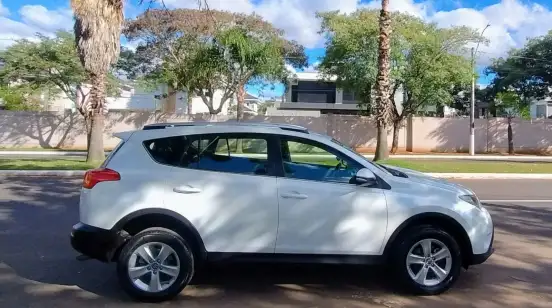 TOYOTA-RAV4-2.0 4X4 16V GASOLINA 4P AUTOMÁTICO TOYOTA-RAV4-2014