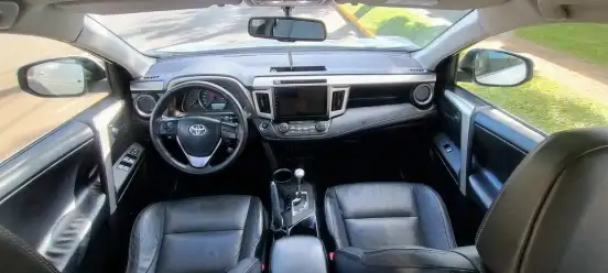 TOYOTA-RAV4-2014