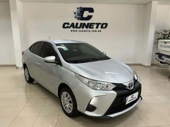 TOYOTA YARIS 1.5 16V FLEX SEDAN XL LIVE MULTIDRIVE TOYOTA YARIS 1.5 16V FLEX SEDAN XL LIVE MULTIDRIVE