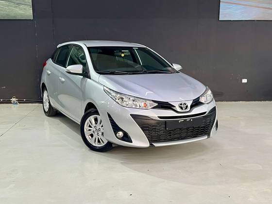 TOYOTA YARIS 1.3 16V FLEX XL MANUAL
