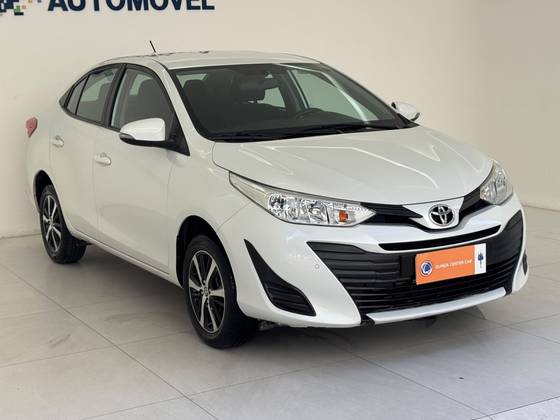 TOYOTA YARIS 1.5 16V FLEX SEDAN XL LIVE MULTIDRIVE