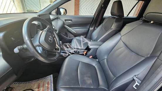 TOYOTA-COROLLA CROSS-2023