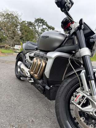 TRIUMPH-ROCKET III R-2023
