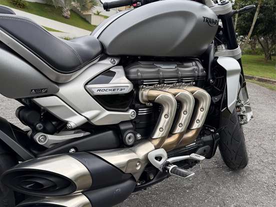TRIUMPH-ROCKET III R TRIUMPH-ROCKET III R-2023