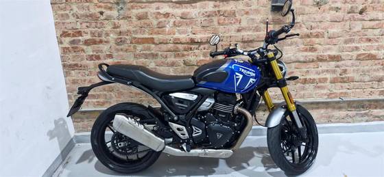 TRIUMPH SPEED 400 