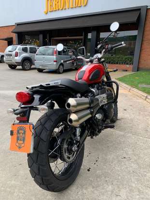 TRIUMPH-STREET SCRAMBLER-2018