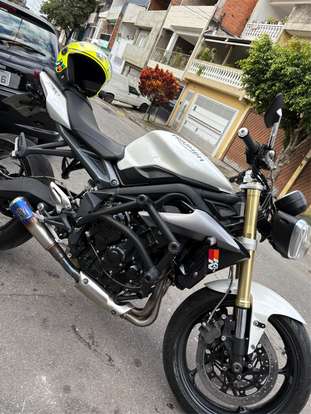 TRIUMPH-STREET TRIPLE 675 ABS TRIUMPH-STREET TRIPLE 675 ABS-2015