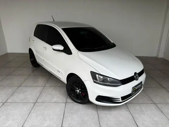 VOLKSWAGEN FOX 1.6 MSI COMFORTLINE 8V FLEX 4P MANUAL VOLKSWAGEN FOX 1.6 MSI COMFORTLINE 8V FLEX 4P MANUAL