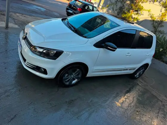 VOLKSWAGEN FOX 1.6 MSI TOTAL FLEX CONNECT 4P MANUAL VOLKSWAGEN FOX 1.6 MSI TOTAL FLEX CONNECT 4P MANUAL