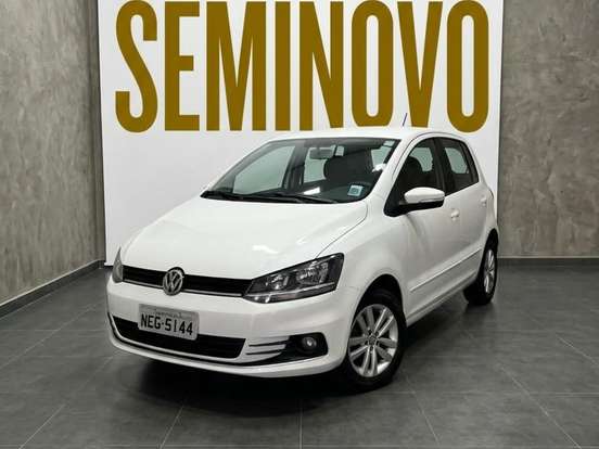 VOLKSWAGEN-FOX-1.6 MSI TOTAL FLEX CONNECT 4P MANUAL VOLKSWAGEN-FOX-2018
