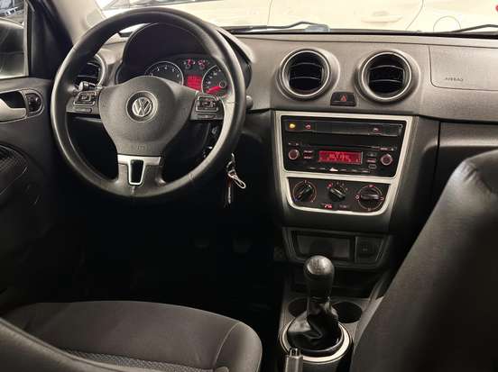 VOLKSWAGEN-GOL-1.6 MI TRENDLINE 8V FLEX 4P MANUAL VOLKSWAGEN-GOL-2014