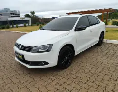 VOLKSWAGEN JETTA 2.0 TSI HIGHLINE 211CV GASOLINA 4P TIPTRONIC VOLKSWAGEN JETTA 2.0 TSI HIGHLINE 211CV GASOLINA 4P TIPTRONIC