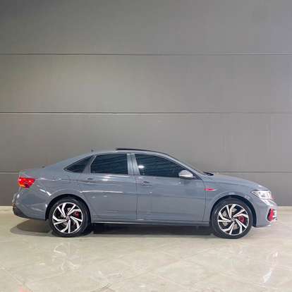 VOLKSWAGEN-JETTA-2024