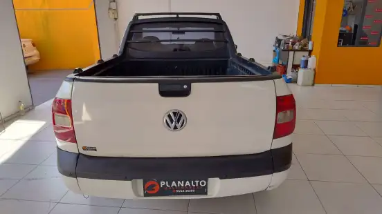 VOLKSWAGEN-SAVEIRO-2014