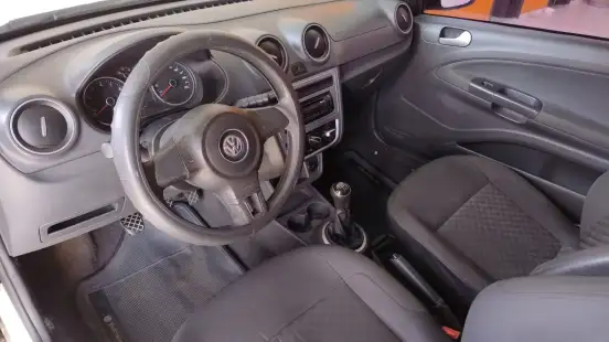 VOLKSWAGEN-SAVEIRO-2014